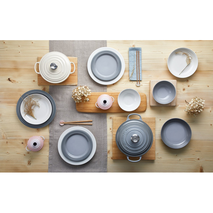 Тарелка обеденная 27 см Perlgrau Le Creuset