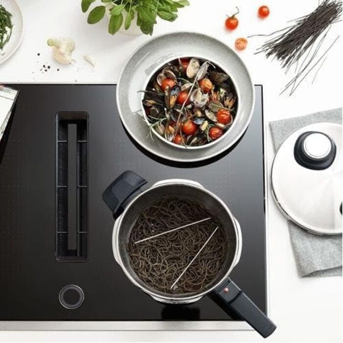 Премиум/скороварка, 4 части (6л - Ø 22 см и Rapid Frying Pan 2,5 л - Ø 22 см) с металлической крышкой, вставка - Сделано в Германии, индукционный 2,5 л и 6 л