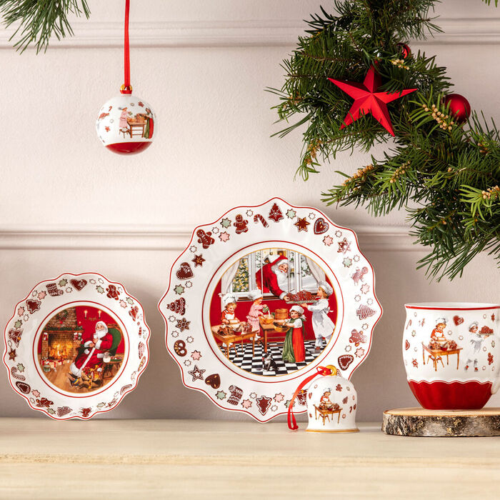 Кружка "Дети готовят рождественское печенье" 0,38 л Annual Christmas Edition 2023 Villeroy & Boch