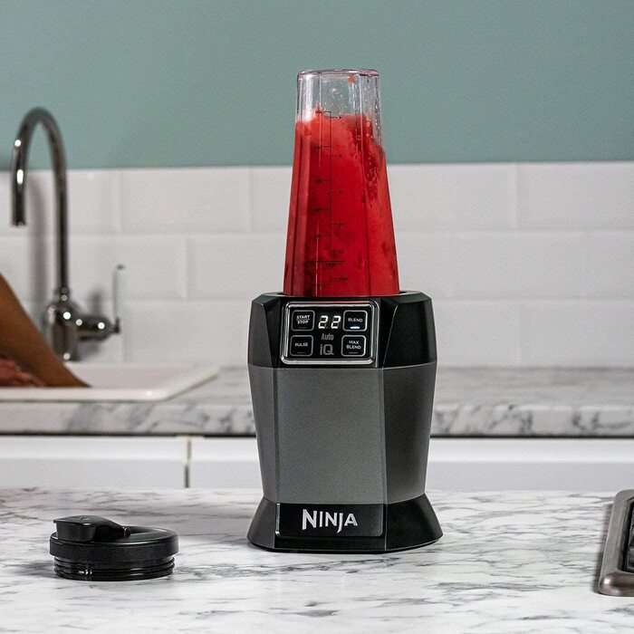 Настольный блендер 1000 Вт, и 2 стакана по 700 мл Blender with Auto-iQ BN495EU Ninja