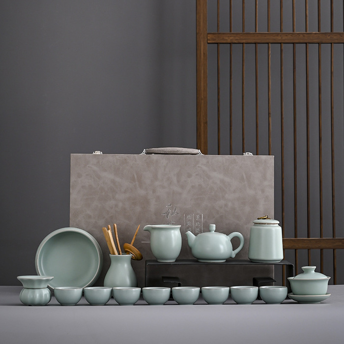 Чайный сервиз из 15 предметов Ru Kiln