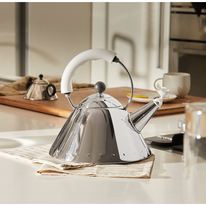 Коллекция Kettle от Alessi