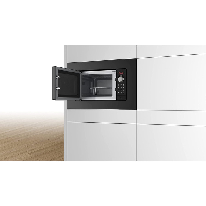 Микроволновая печь Bosch Elettrodomestici серии BEL623MB3 2, 60 х 38 см, черная