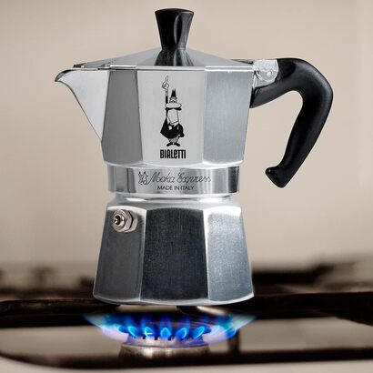 Кофеварка для эспрессо на 6 чашек Moka Express Bialetti