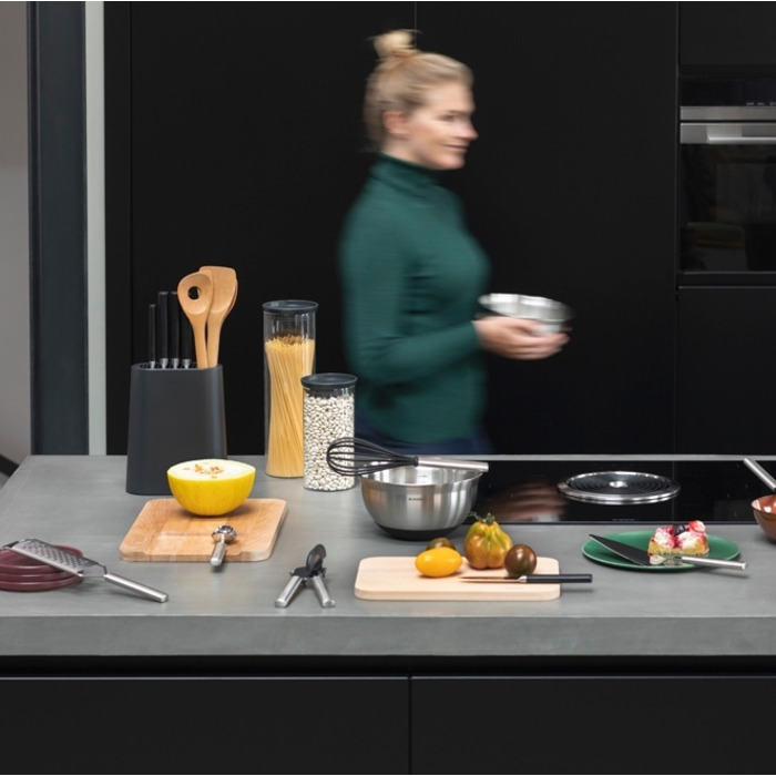 Лопатка с прорезями большая 35,7 см Profile Brabantia