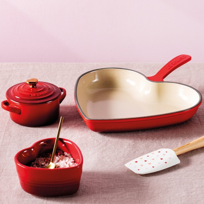 Сковорода сервировочная 27 см Cerise Heart Le Creuset