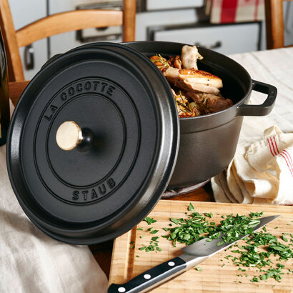 Кокот круглый 30 см, черный Staub