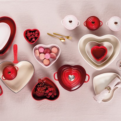 Блюдо сервировочное 32 см Meringue Heart Le Creuset