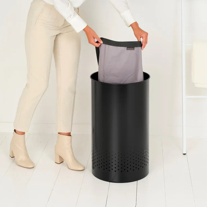 Корзина для белья 60 л Black Brabantia