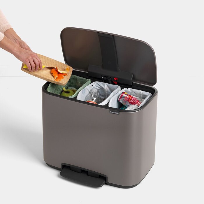 Мусорный бак с педалью 3х11 л платиновый трехсекционный Pedal Bin Bo Brabantia