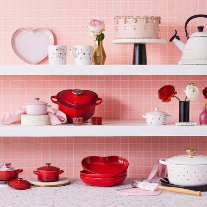 Блюдо сервировочное 32 см Meringue Heart Le Creuset