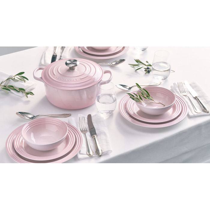 Коллекция Shell Pink от Le Creuset