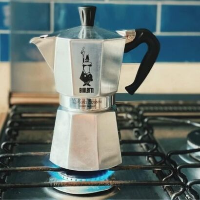 Кофеварка эспрессо Bialetti Moka Express на 6 чашек