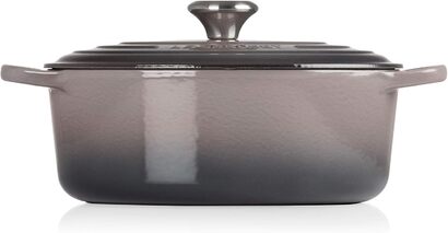 Кастрюля 27 см Flint Signature Le Creuset